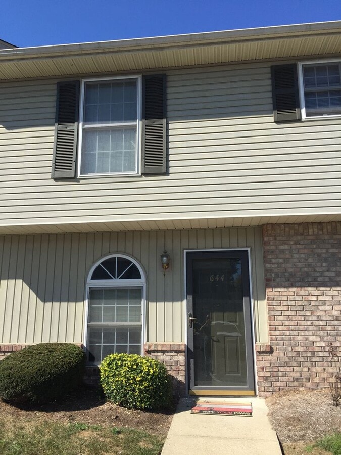 Photo - 730 E Sherwood Hills Dr