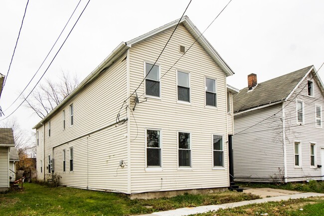 Photo - 2947 E 57th St Unit 3