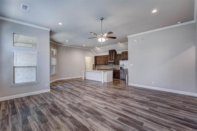 Photo - 609 Boardwalk Way