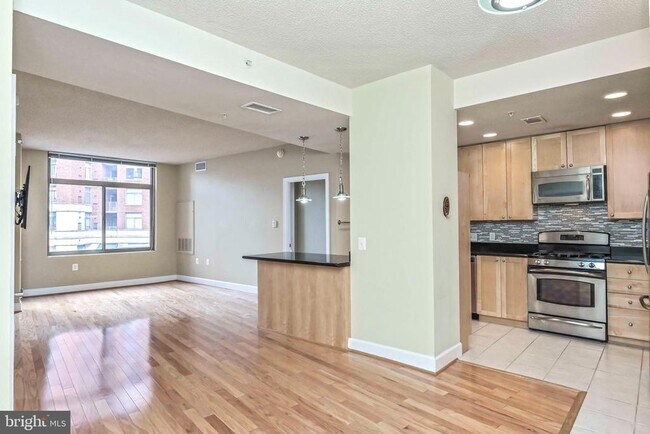 Photo - 3600 S Glebe Rd Apartment Unit 221W