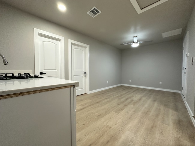 Photo - 5926 Par 4 Dr Unidad PAR 4  2