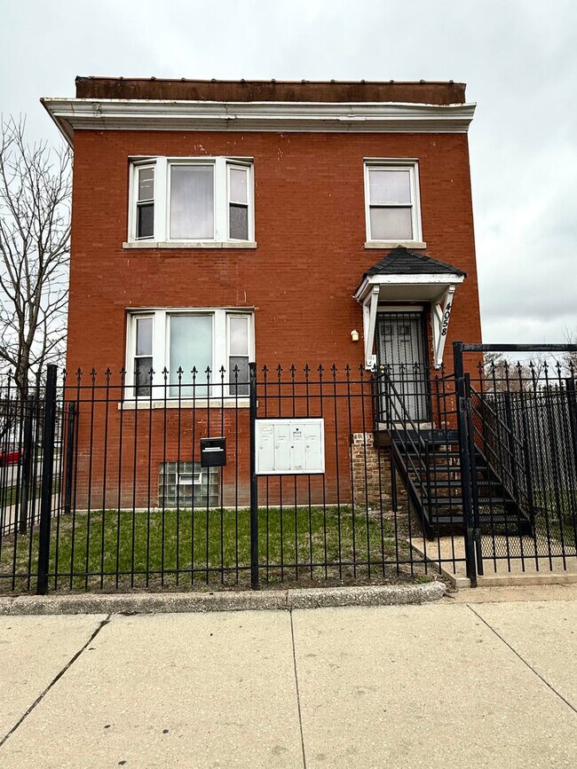 Photo - 417 S Karlov Ave Casa
