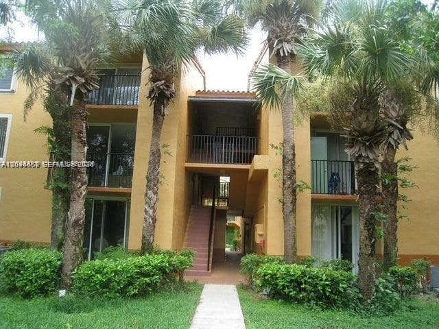 Photo - 10741 Cleary Blvd Unidad 306