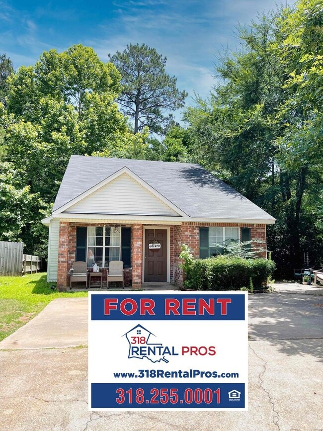 Building Photo - 3 Bed, 2 Bath Home in Ruston