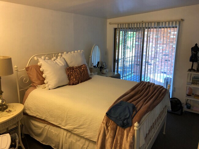 Photo - Carriage House