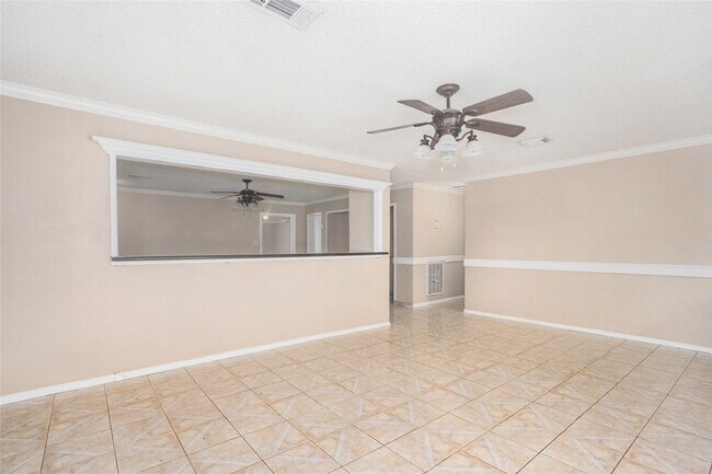 Photo - 16900 Wellborne Rd