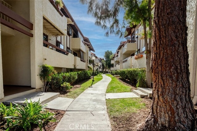 Photo - 18015 Sundowner Way Unidad 647