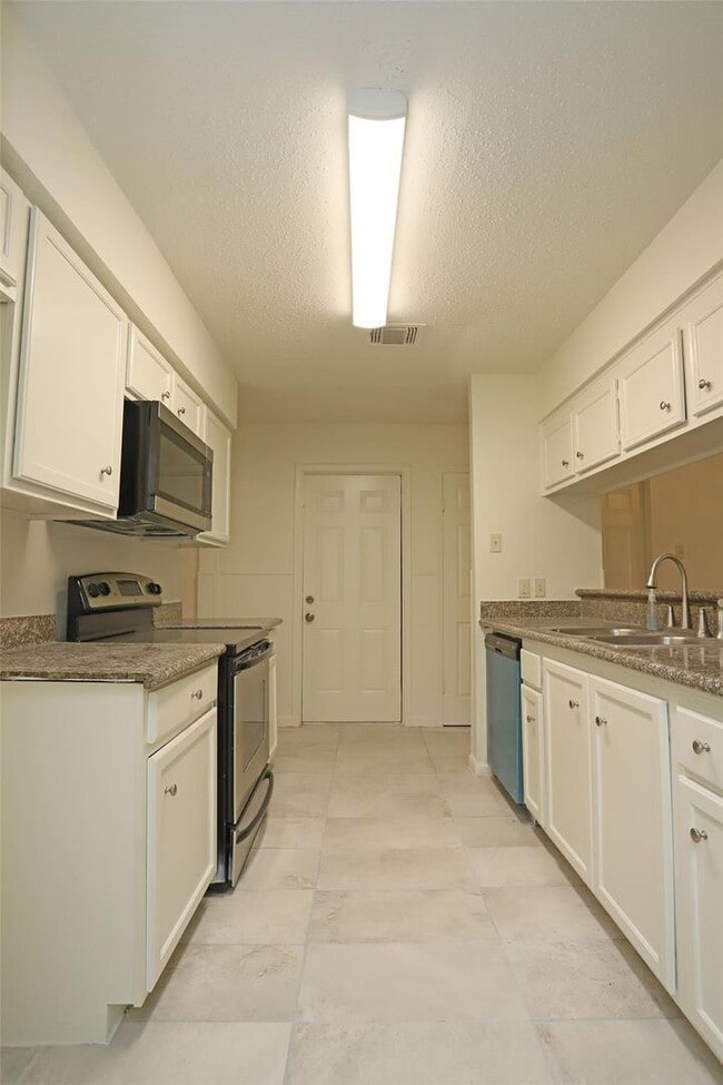 Photo - 5023 Monteith Dr