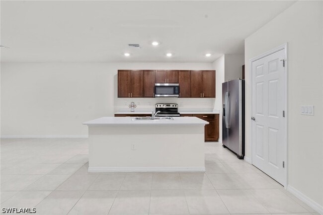 15535 Wildflower Cir