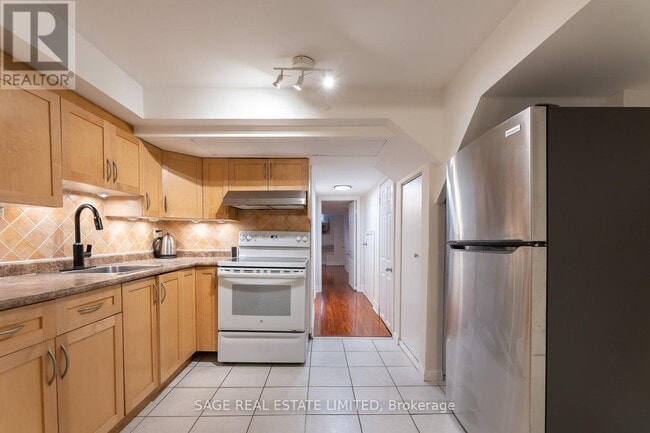 Photo - 38 Osler St