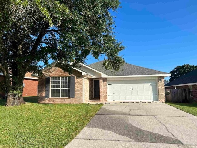 Building Photo - 7911 Red Bean Dr