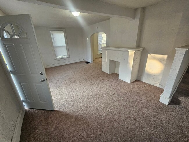 Photo - 531 N Elizabeth St