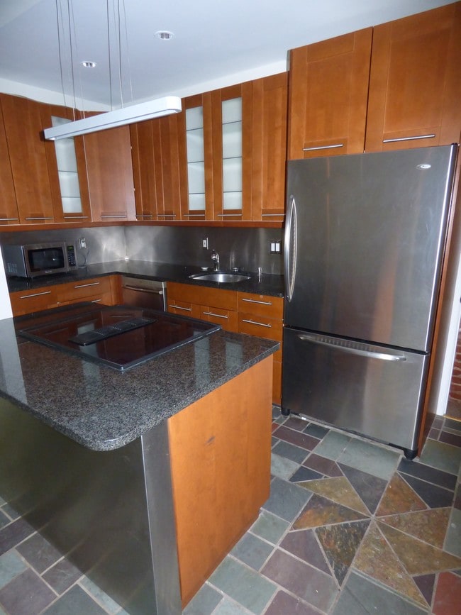 Photo - 1915 New Hampshire Ave NW Unit B