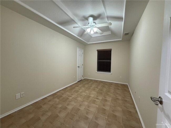 Photo - 7 Industrial Wy