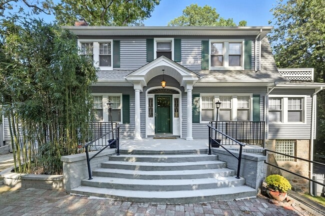 Photo - 1 Lynwood Rd