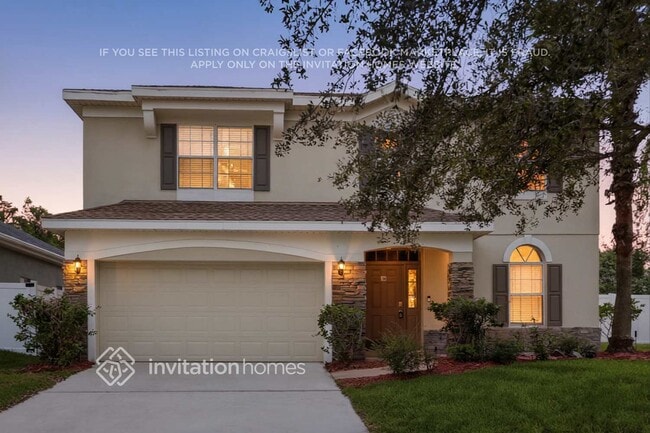 13659 Hawk Lake Dr