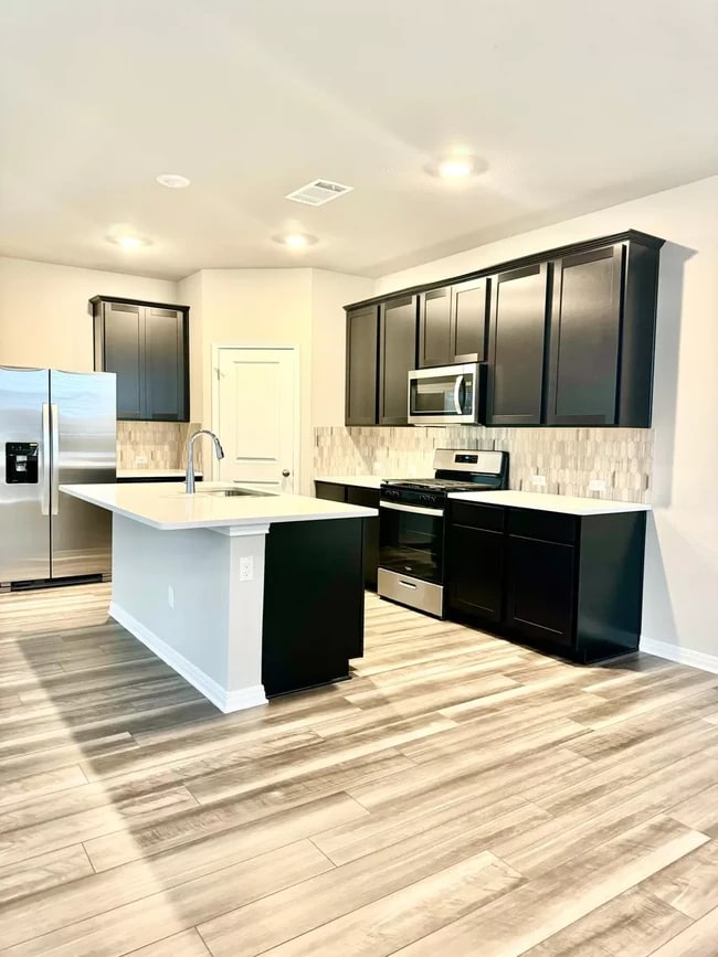 Photo - 3708 Sweet Watermelon Ln