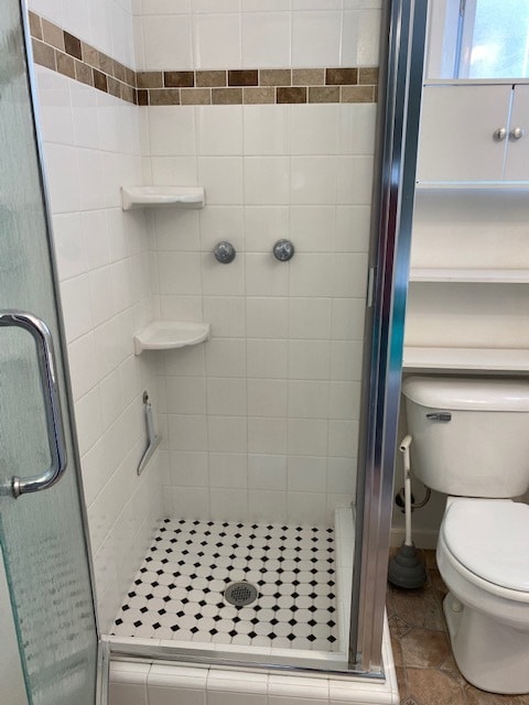 Photo - 595 Kings Ave