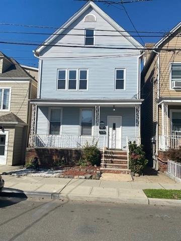847 7th St Unit 2