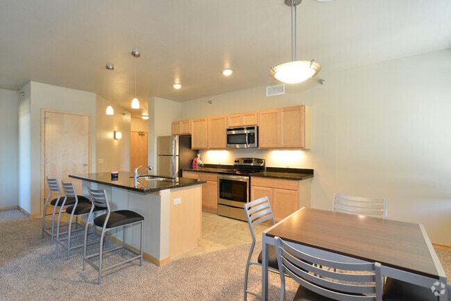 Building Photo - 503 Broadway Rental