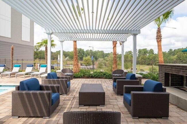 Photo - 25120 Panther Bend Ct Unit b12