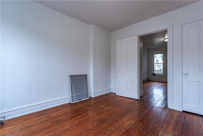 Photo - 931 Chew St Unit 2