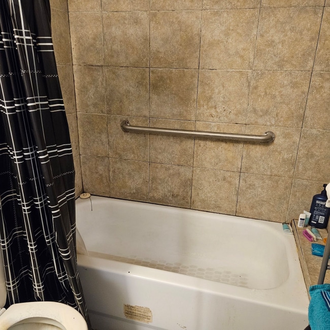 Photo - 119 SW 16th Ave