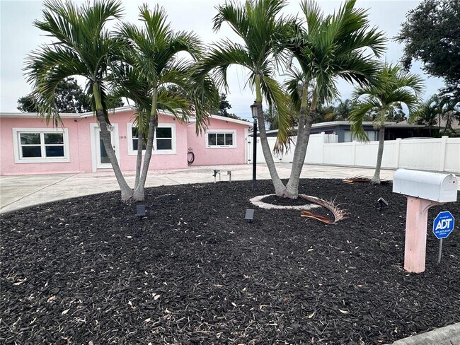 Photo - 10659 108th St N