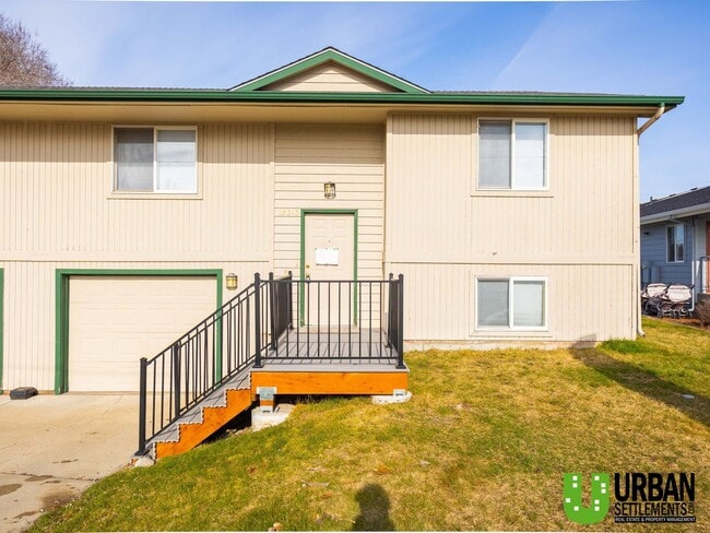 Building Photo - Mission Ave. 15313-15315 E Unit 15315