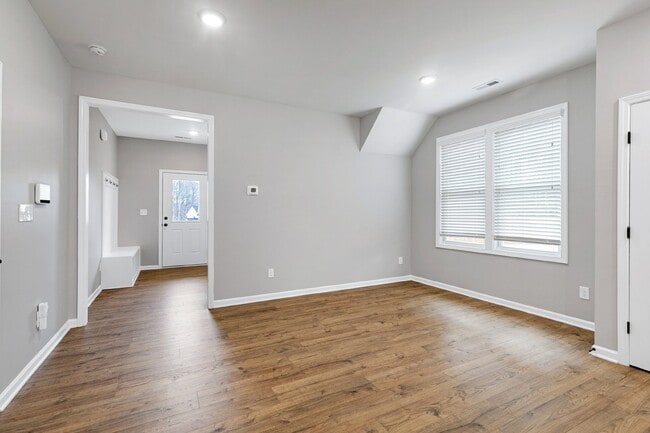 Photo - 38 Thunderhill, Clayton