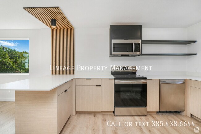 Photo - 286 Downington Ave S