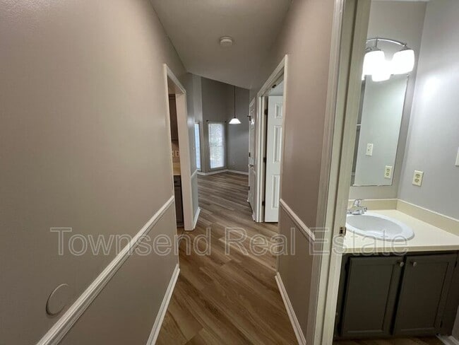 Photo - 5606 Bimini Pl