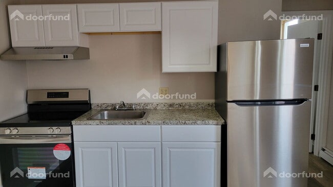 Photo - 290 Central St Unidad 4