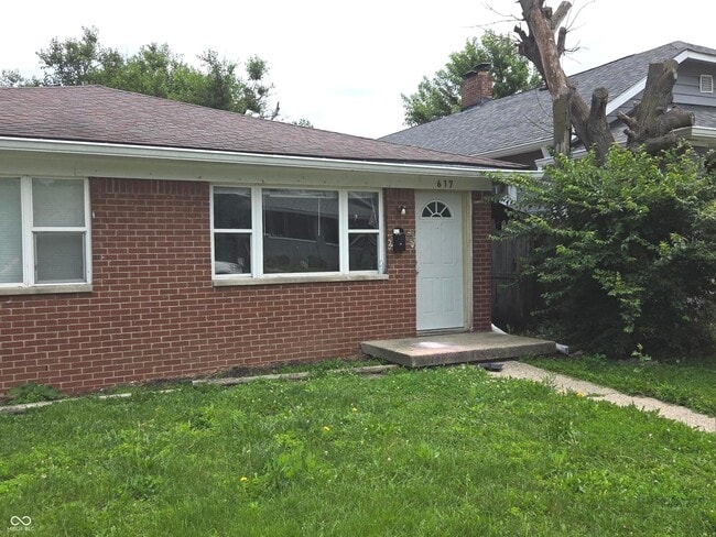 Photo - 617 N Oxford St