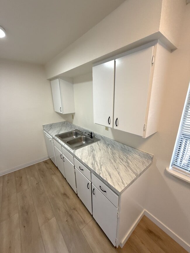 Photo - 1814 Unidad 1814