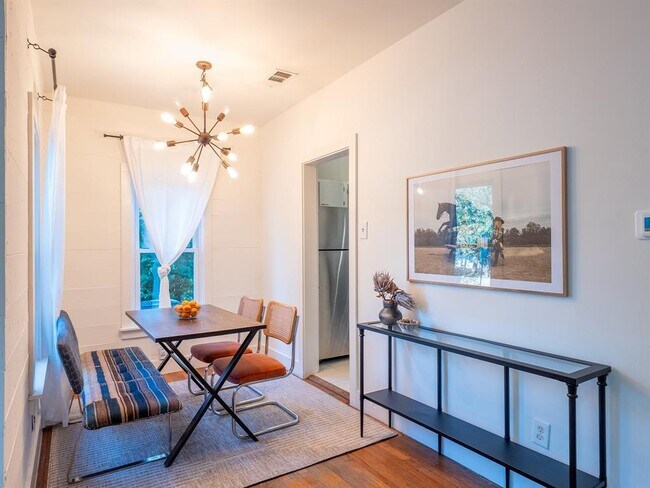 Photo - 1609 Nickerson St