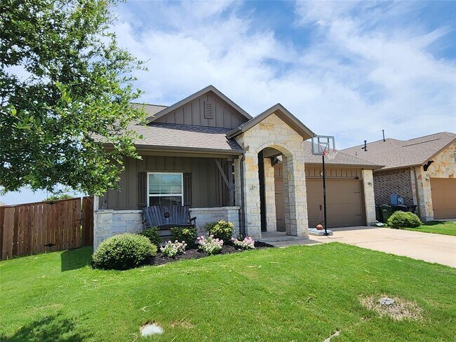 Building Photo - 101 Salt Fork Dr Rental