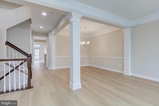 Photo - 42607 Offenham Terrace