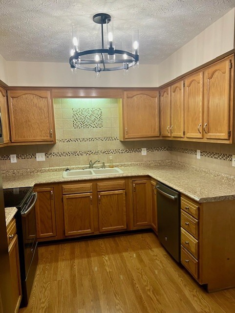 Photo - 1005 Brittany Deanne Ln