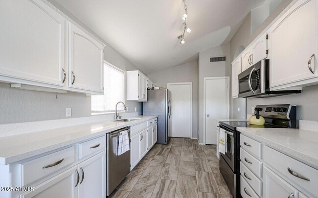 Photo - 11669 W Pine Mountain Ct