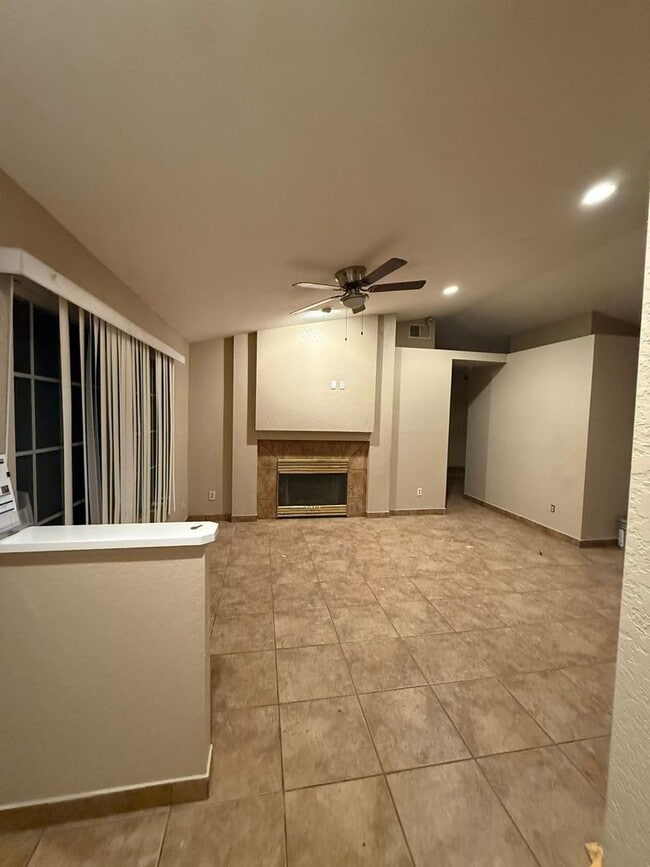Photo - Charming Single Family Home! Available 8/10/2026 -HOME IS CURRENTLY OCCUPIED!