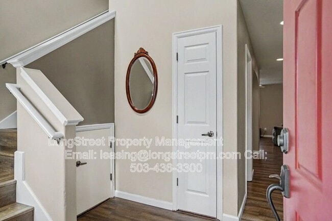 Photo - 1227 SE Rivergreen Ave
