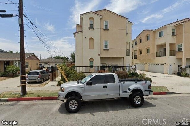 Building Photo - 926 W La Jolla St Unit E Rental