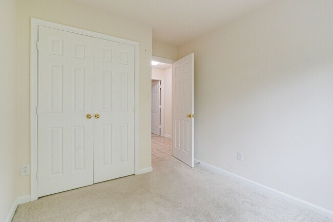 Photo - Crofton Condo For Rent