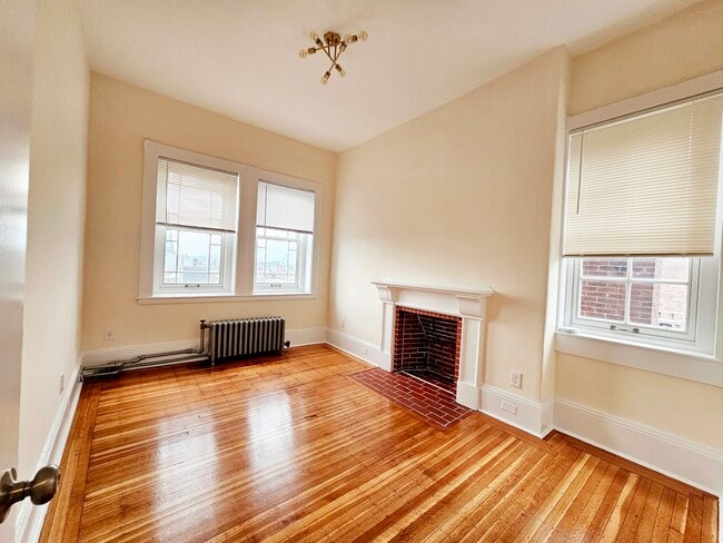 Photo - 91 Mount Vernon St Unit 5