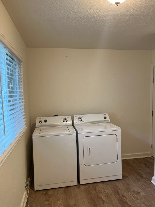 Photo - 242 Grant St