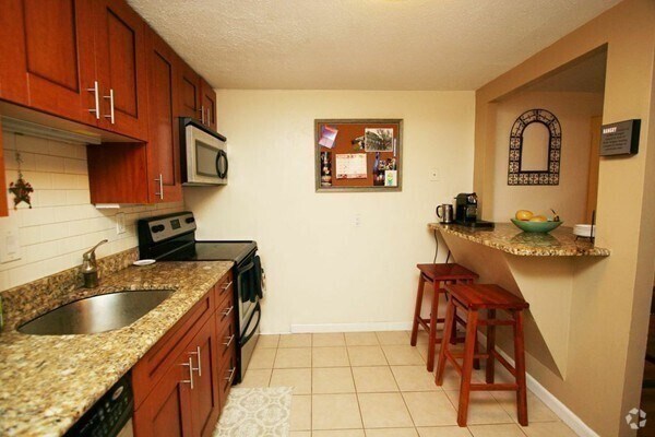 Building Photo - 36 Bellvista Rd Unit 14 Rental