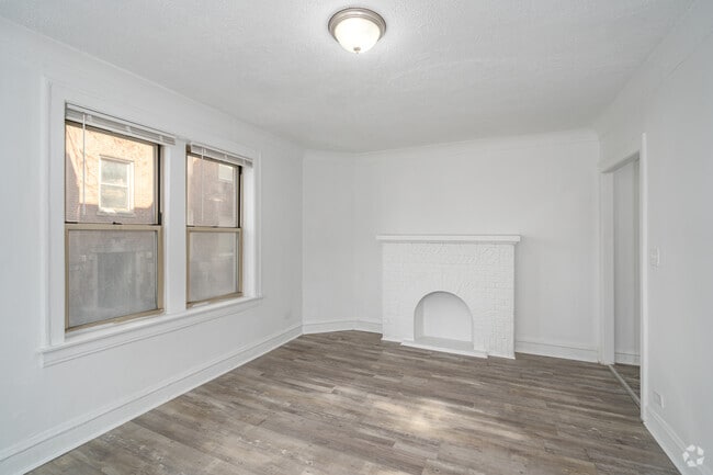 First Floor - 1BR, 1BA - 550SF - Living Room/ Dining Room