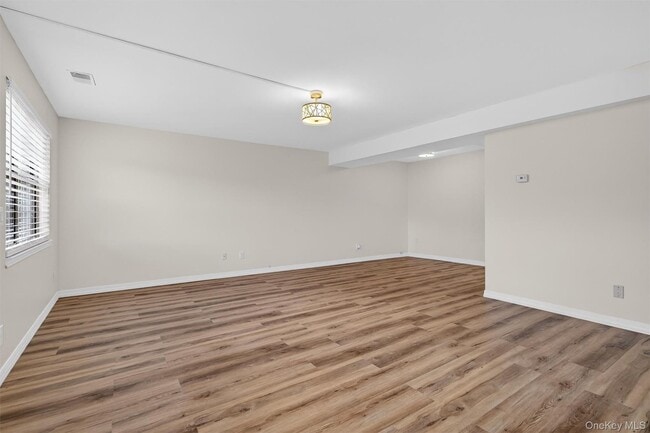 Photo - 276 Temple Hill Rd Unit 1613