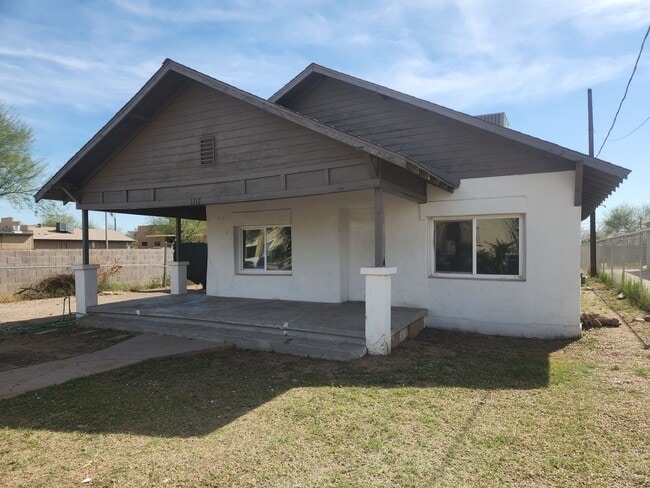 Building Photo - 1117 W Tonto St
